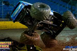 monster-truck-throwdown-best-of-2014-037
