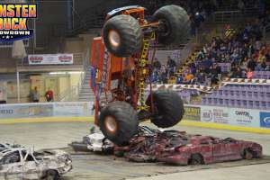 monster-truck-throwdown-grande-prairie-2014-016