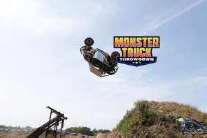 monster-truck-throwdown-greenville-2014-008
