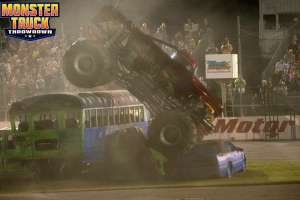 monster-truck-throwdown-illiana-2013-020