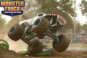 South Bend - Monster Truck Throwdown 2015